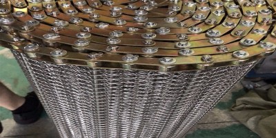 不銹鋼鏈條式網(wǎng)帶的做法和注意事項(xiàng)