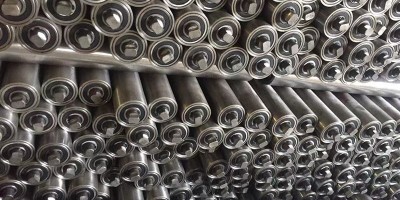 皮帶輸送機總是跑邊 無動力滾筒可以幫忙