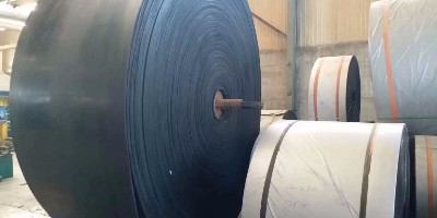 耐高溫輸送帶的特性及廣泛運(yùn)用