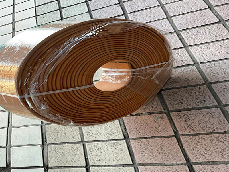 黃色帆布輸送帶