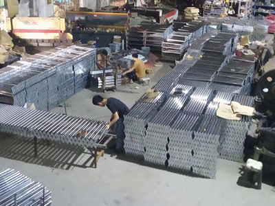 金泰-伸縮線生產(chǎn)中